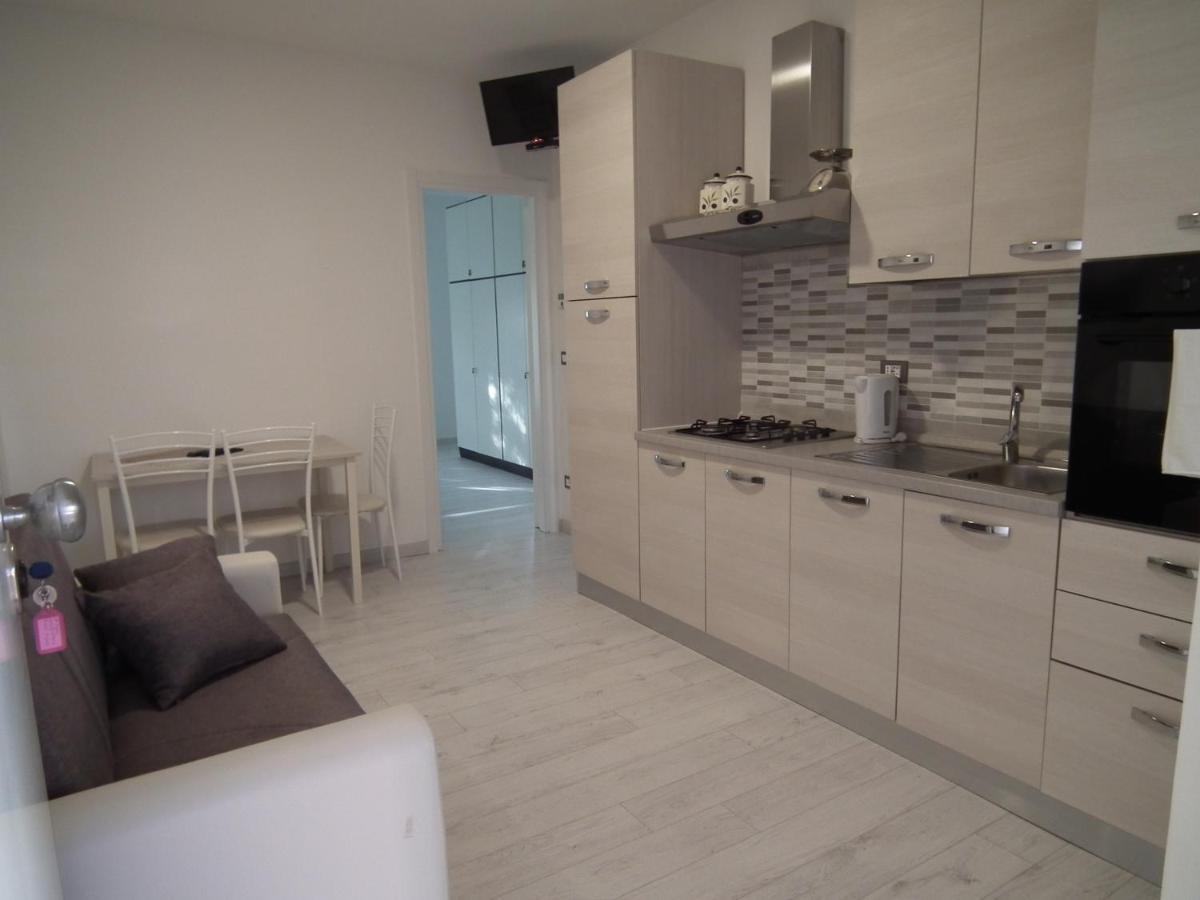 Condominio Belletti Lignano Sabbiadoro Luaran gambar